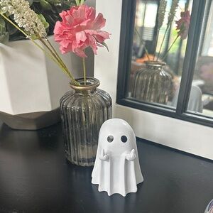 Mini Ghost Figurine – 3” White Ceramic Halloween Decor